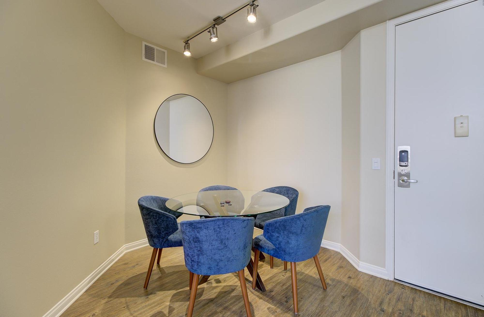 Apartamento Zircon Zen - Quiet Retreat 2br Pool, Jacuzzi Marina